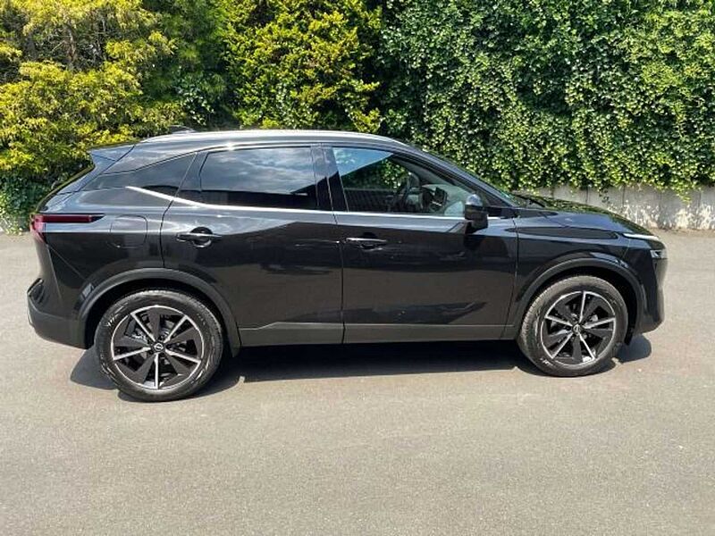 Nissan Qashqai Tekna Automatik 1.3 DIG-T MHEV