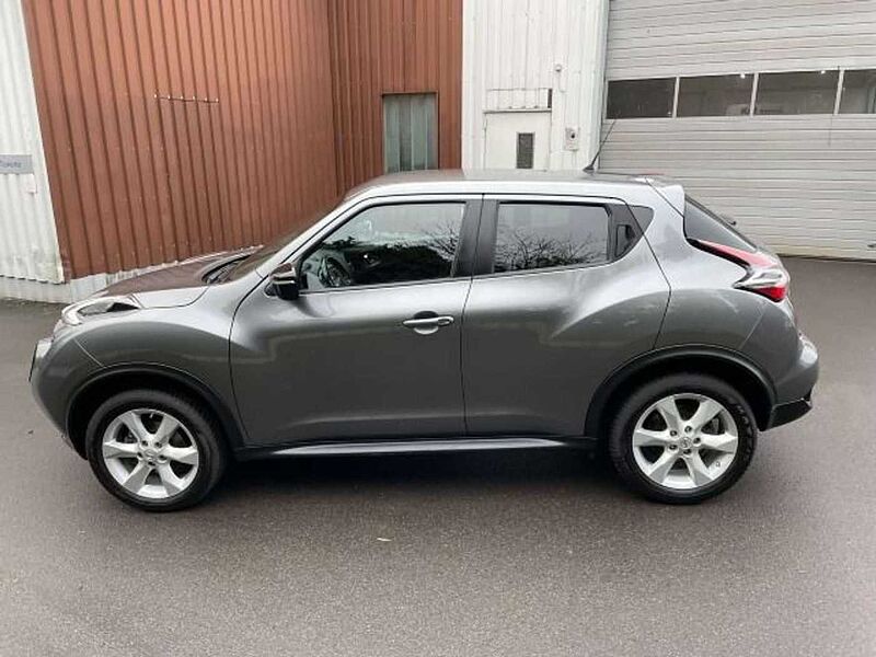 Nissan Juke 1.2 DIG-T N-Connecta Kamera Allwetterreifen