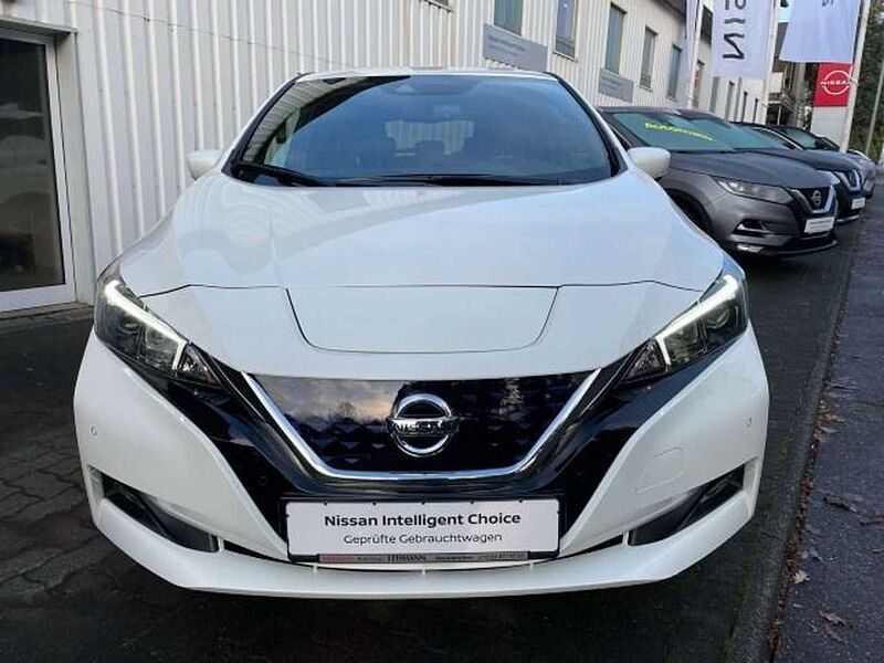 Nissan Leaf N-Connecta 360° Kamera Winterpaket